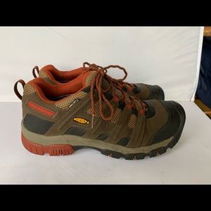 Keen Men’s ASTM steel-toed work shoes